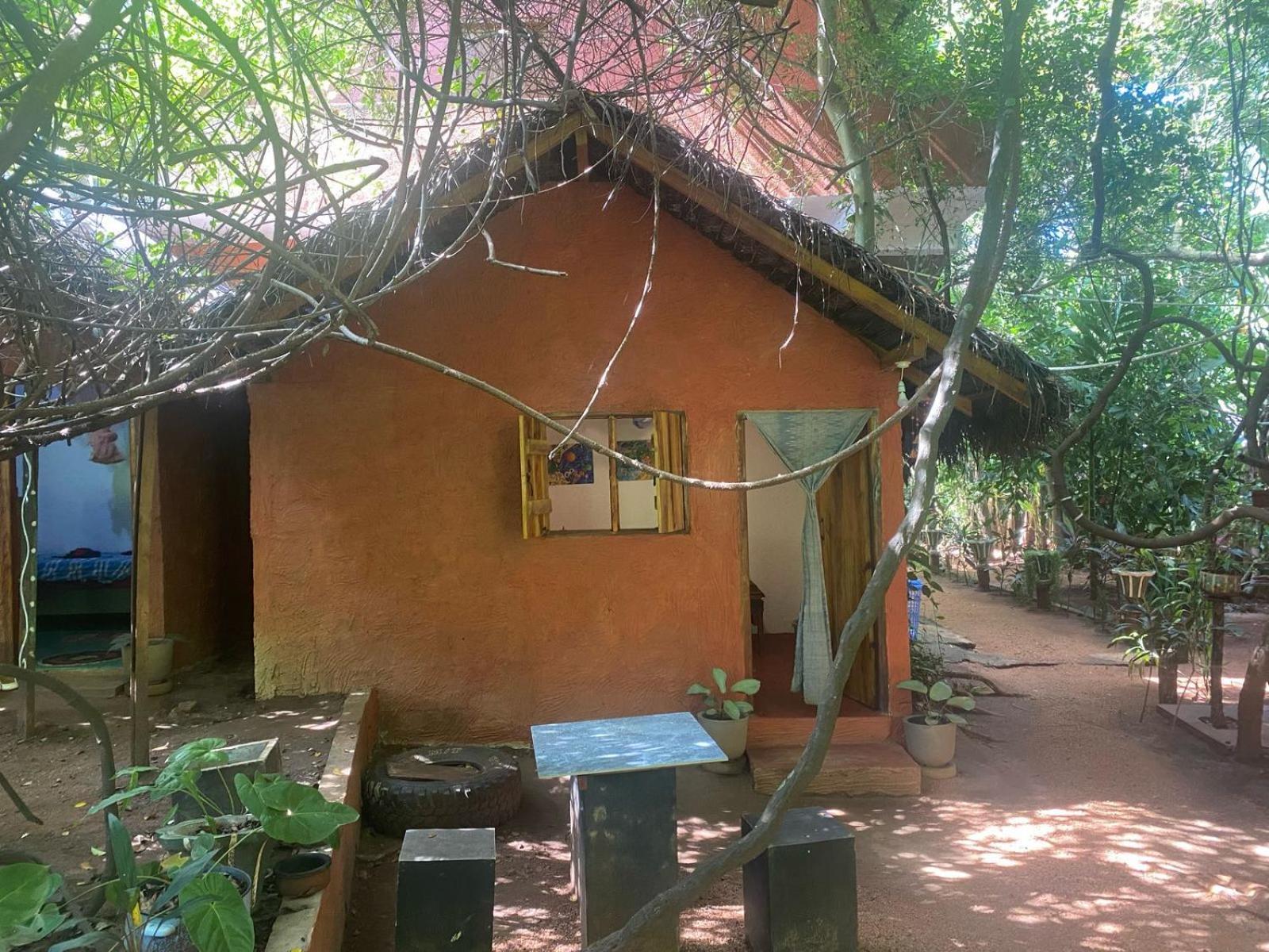 Hotel Hideaway Garage Dambulla Exteriör bild